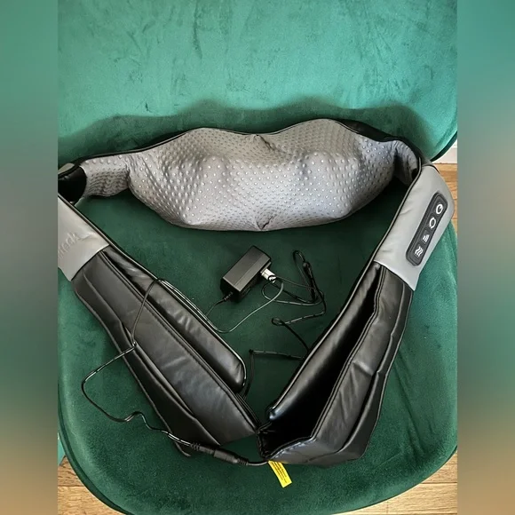 New neck massager headed and adjustable settings - Picture 3 of 8